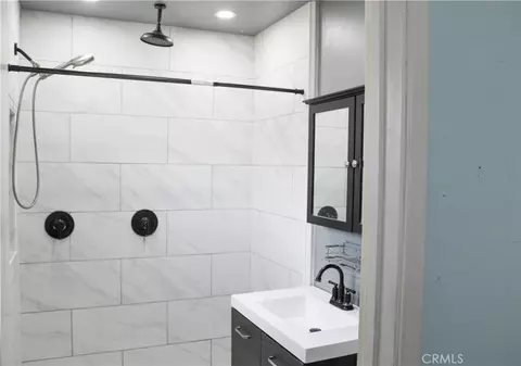 Bath - 444 Mars Ave, Lompoc, CA 93436 photo 2 of 2