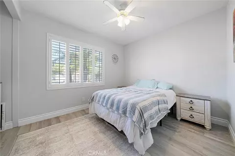 Bedroom - 17889 Orangewood Ln, Riverside, CA 92503 photo 2 of 5