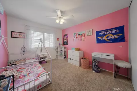 Bedroom - 17889 Orangewood Ln, Riverside, CA 92503 photo 4 of 5