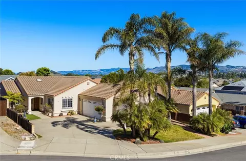 1166 Rose Ct, Grover Beach, CA 93433