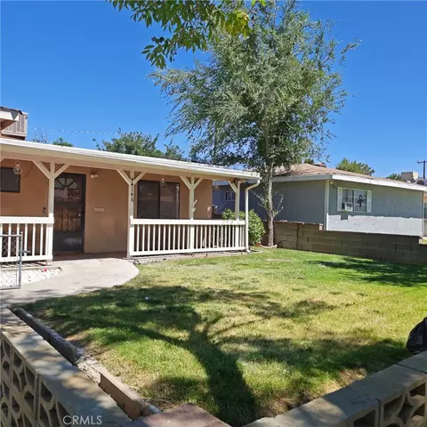 44146 Fern, Lancaster, CA 93534