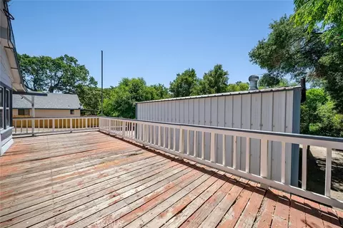 Exterior - 611 Salinas, Templeton, CA 93465 photo 7 of 9