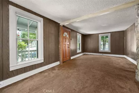 Living - 611 Salinas, Templeton, CA 93465 photo 4 of 5