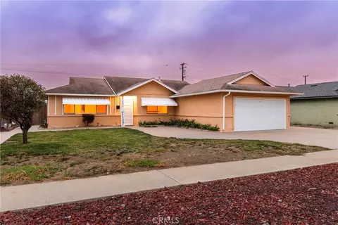 405 N V, Lompoc, CA 93436