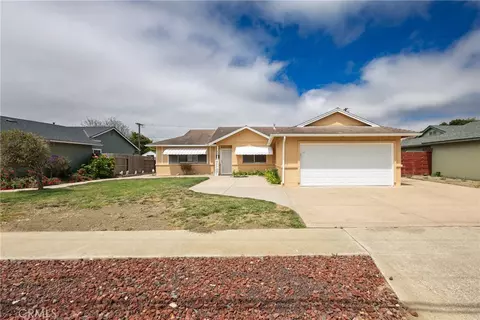 Other - 405 N V, Lompoc, CA 93436 photo 3 of 7