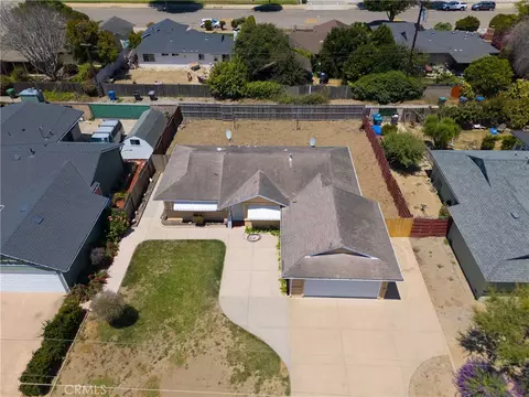 View/Area - 405 N V, Lompoc, CA 93436 photo 1 of 7
