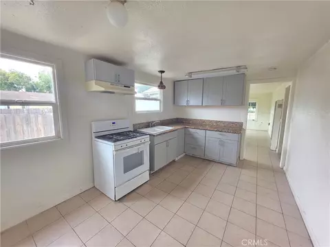 557 S 10th, Grover Beach, CA 93433 photo 5