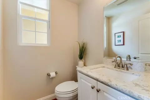 Bath - 1176 Spring Azure Way, Nipomo, CA 93444 photo 3 of 4
