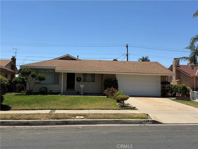 1343 S Thornburg, Santa Maria, CA 93458