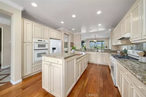Kitchen - 2441 Traditions Loop, Paso Robles, CA 93446 photo 5 of 7