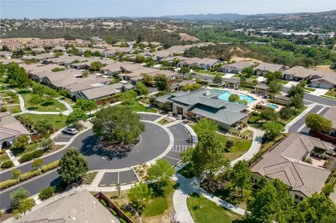 View/Area - 2441 Traditions Loop, Paso Robles, CA 93446 photo 9 of 11