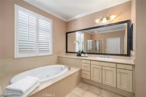 Bath - 2441 Traditions Loop, Paso Robles, CA 93446 photo 3 of 3