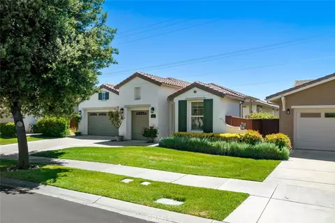 Exterior - 2441 Traditions Loop, Paso Robles, CA 93446 photo 7 of 9