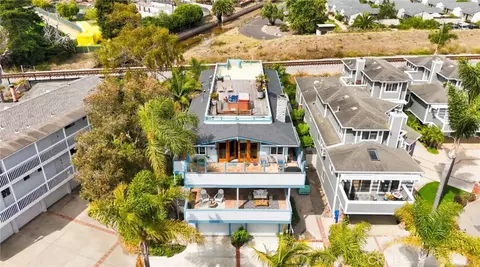 View/Area - 4582 4th St, Carpinteria, CA 93013 photo 4 of 8