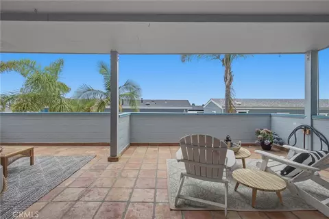 Exterior - 4582 4th St, Carpinteria, CA 93013 photo 5 of 12