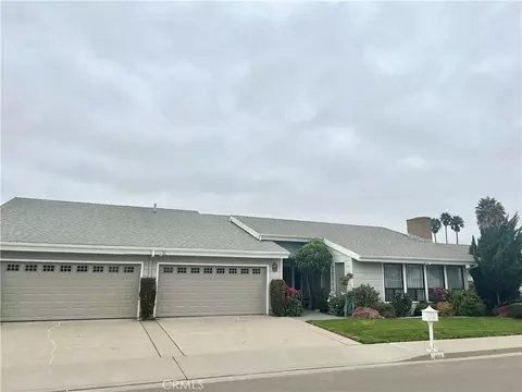 601 Marian Dr, Santa Maria, CA 93454