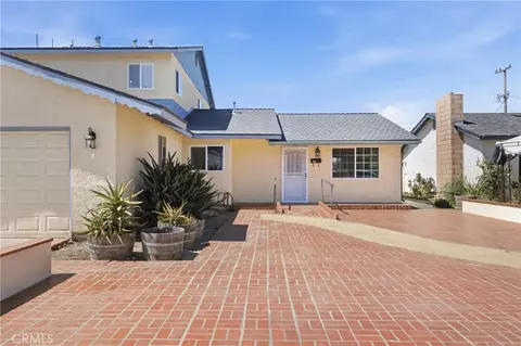 Exterior - 1121 E Lemon, Lompoc, CA 93436 photo 2 of 9