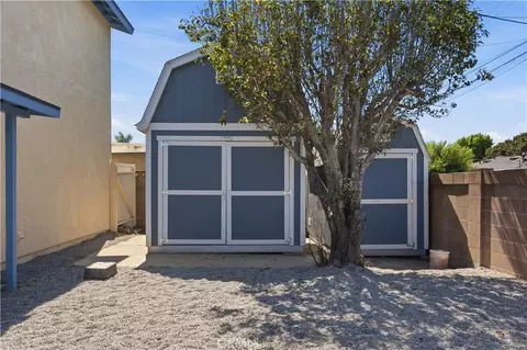 Exterior - 1121 E Lemon, Lompoc, CA 93436 photo 7 of 9