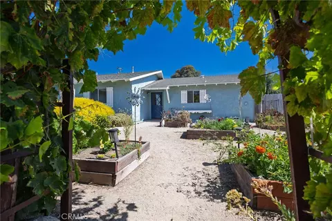 564 Stansbury, Santa Maria, CA 93455