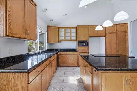 4332 Manchester Ct, Santa Maria, CA 93455
