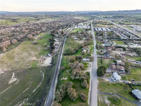 6880 Monterey Rd, Paso Robles, CA 93446 photo 6