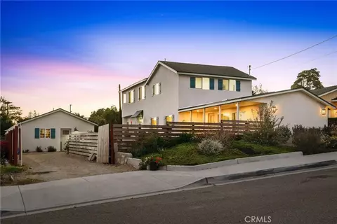 329 N 14th St, Grover Beach, CA 93433