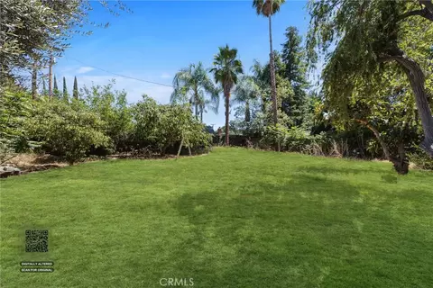 907 W Olive Ave, Redlands, CA 92373 photo 34
