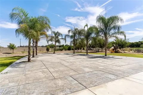 Exterior - 14111 Danbur, Bakersfield, CA 93311 photo 8 of 16