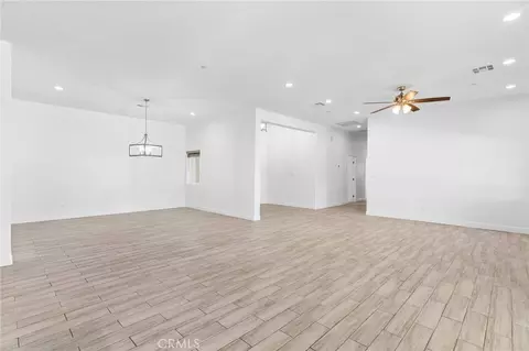 Living - 14111 Danbur, Bakersfield, CA 93311 photo 3 of 4