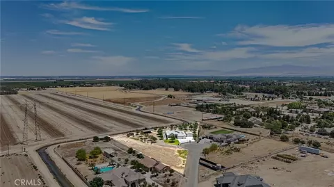 View/Area - 14111 Danbur, Bakersfield, CA 93311 photo 2 of 5