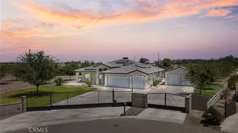 Exterior - 14111 Danbur, Bakersfield, CA 93311 photo 2 of 16
