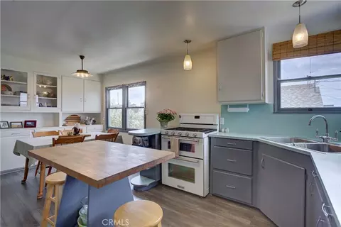 Kitchen - 953 Anchor St, Morro Bay, CA 93442 photo 1 of 1