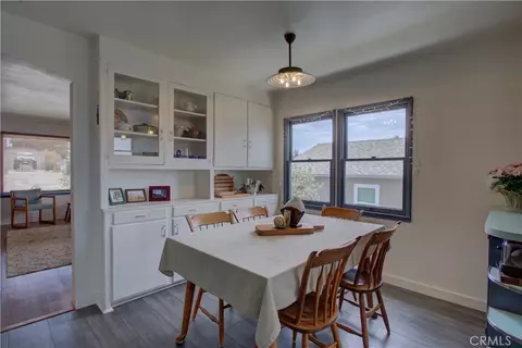 Dining - 953 Anchor St, Morro Bay, CA 93442 photo 1 of 1