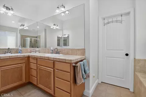 Entry Way - 3948 Celestial, Lompoc, CA 93436 photo 4 of 4