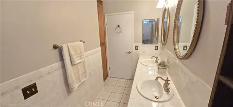 Bath - 641 University Dr, Lompoc, CA 93436 photo 3 of 3