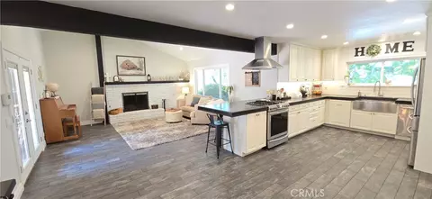 Entry Way - 641 University Dr, Lompoc, CA 93436 photo 1 of 2