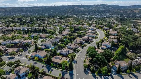 View/Area - 322 Montebello Oaks, Paso Robles, CA 93446 photo 6 of 9