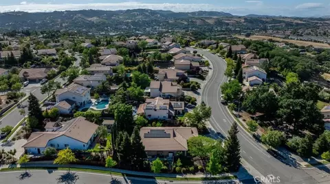 View/Area - 322 Montebello Oaks, Paso Robles, CA 93446 photo 7 of 9