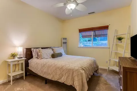 Bedroom - 322 Montebello Oaks, Paso Robles, CA 93446 photo 5 of 8