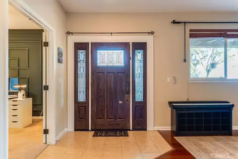Entry Way - 322 Montebello Oaks, Paso Robles, CA 93446 photo 1 of 4