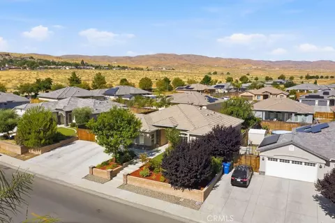 View/Area - 405 Hillard, Taft, CA 93268 photo 1 of 2