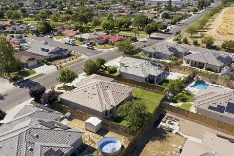 View/Area - 405 Hillard, Taft, CA 93268 photo 2 of 2