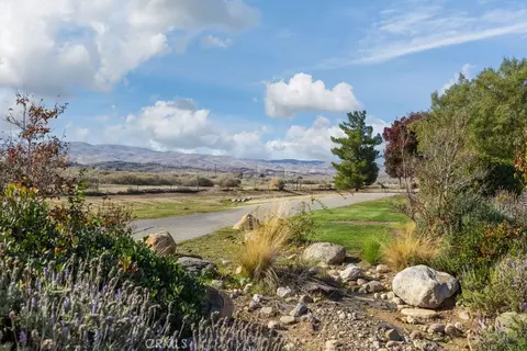 Exterior - 405 Hillard, Taft, CA 93268 photo 11 of 11