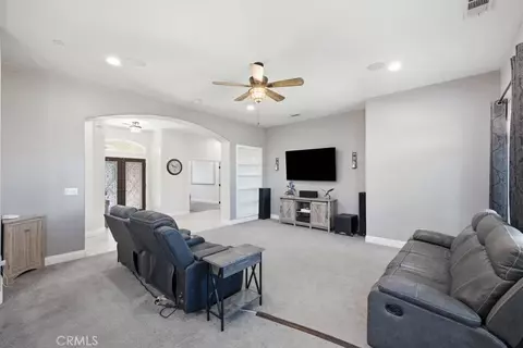 Other - 405 Hillard, Taft, CA 93268 photo 3 of 18