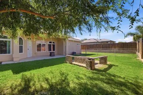 Exterior - 405 Hillard, Taft, CA 93268 photo 8 of 11