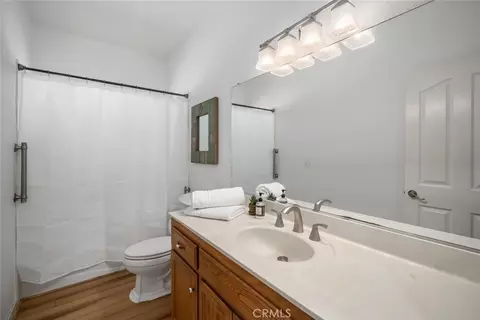 Bath - 1457 Brambles Ct, Templeton, CA 93465 photo 3 of 4