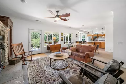 Living - 1457 Brambles Ct, Templeton, CA 93465 photo 1 of 4