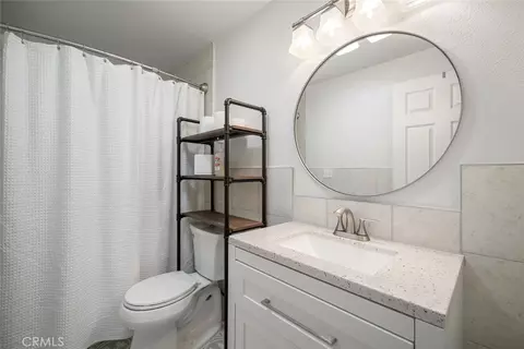 Bath - 1457 Brambles Ct, Templeton, CA 93465 photo 4 of 4