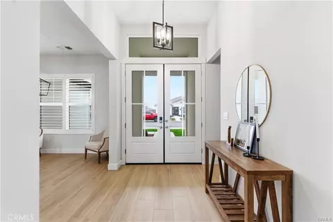 Entry Way - 16729 Starview Ct, Bakersfield, CA 93314 photo 1 of 3