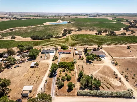 5430 Fa-rousse, Paso Robles, CA 93446 photo 39